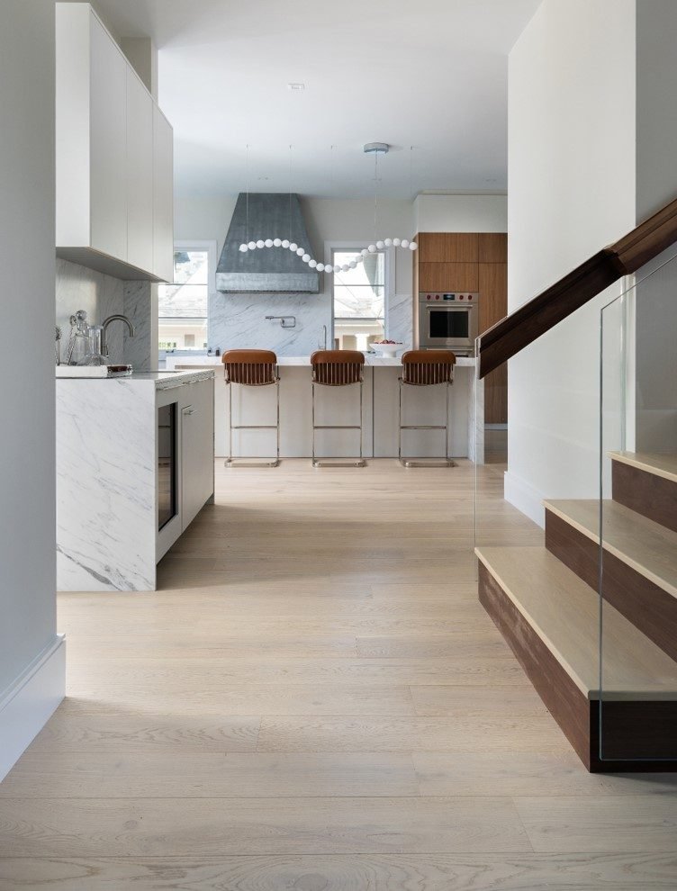 Cotton Elite premium select-grade European Oak close-up